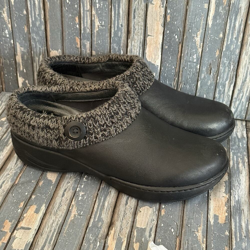 Dansko Shoes Womens 10 Black Leather Knit Kenzie Clogs Slip On Button Comfort 41